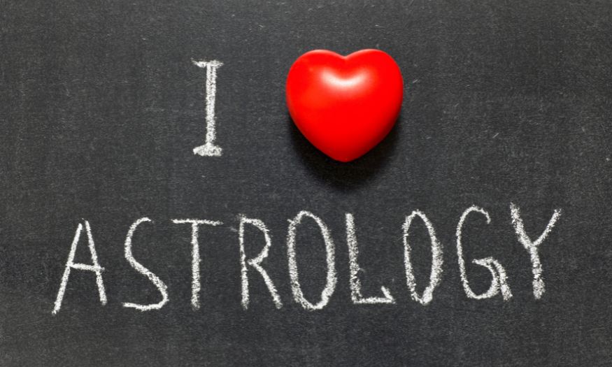 Free Pandit Ji Astrology At WhatsApp